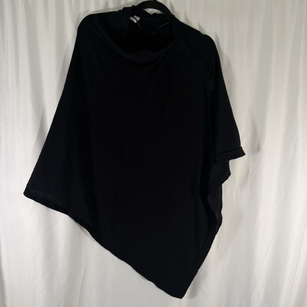 Zestt Organic Sweater Poncho Women's One Size Black Knit Snap Closure 100% Cotto